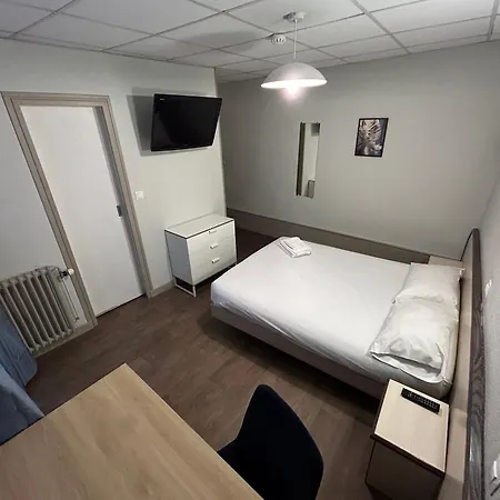 Initial By Balladins, Restaurant Broisin Aix-les-Bains